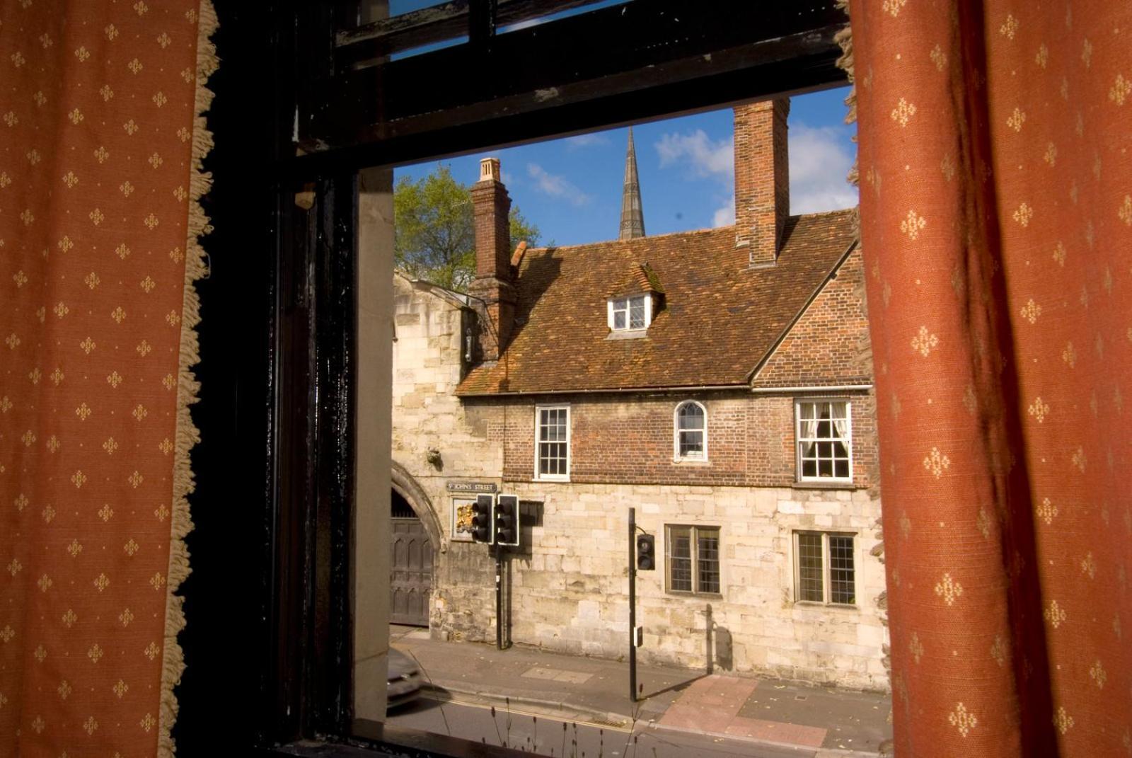 Chapter House Salisbury Room photo